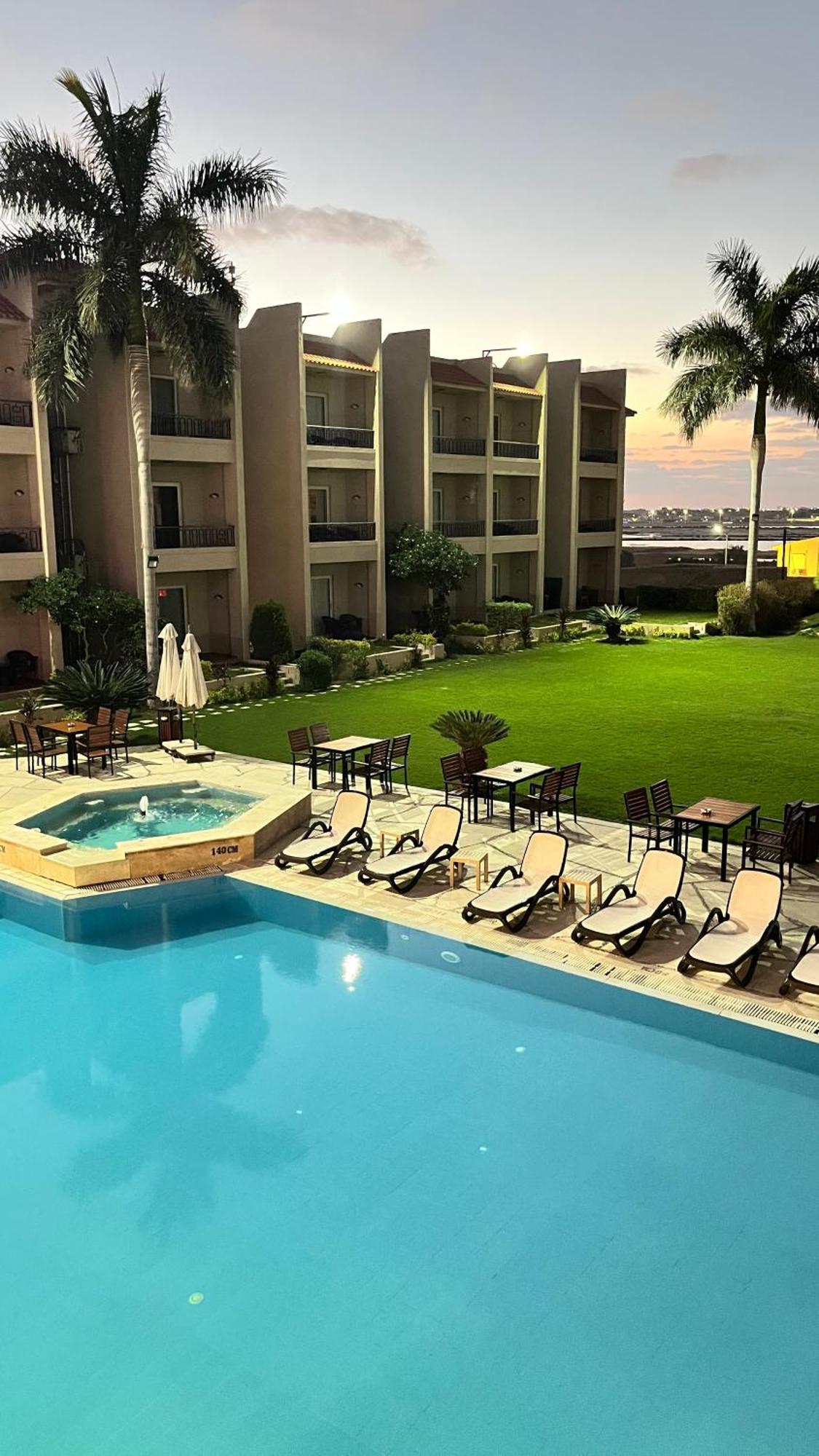 Panacea Suites Hotel Бурдж-ель-Араб Екстер'єр фото